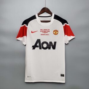 Retro 10_11 M-U in the Champions League version away