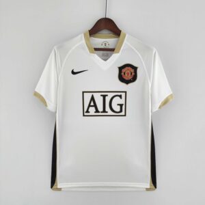Retro M-U 06_07 away