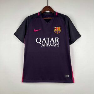 Retro Barcelona 16_17 Away
